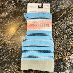 NIP knee-high compression socks L/XL